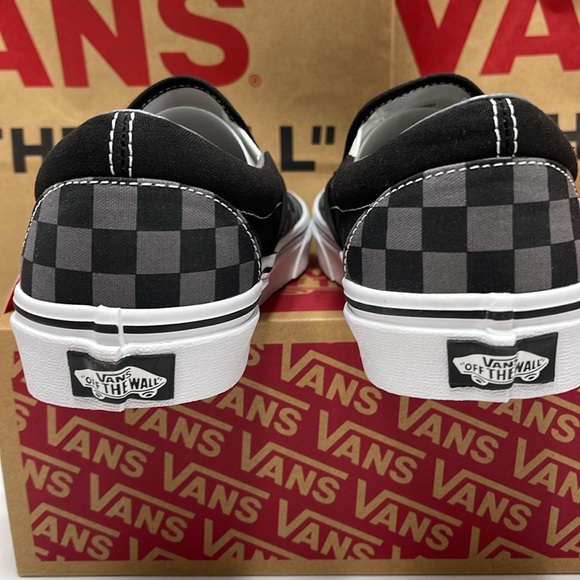 Vans Men’s Classic Slip-On Black/Pewter Checkerboard 
VN000EYEBPJ
Sneakers - Picture 12 of 16